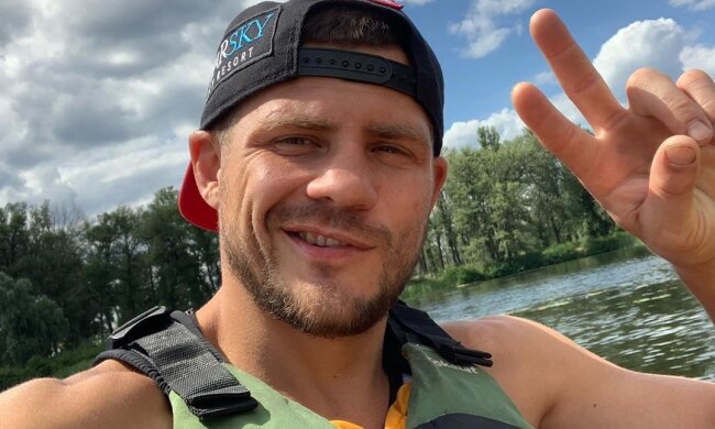 Український боксер Берінчик показав на чому сидить, щоб перемагати: "Нехай весь світ почекає"