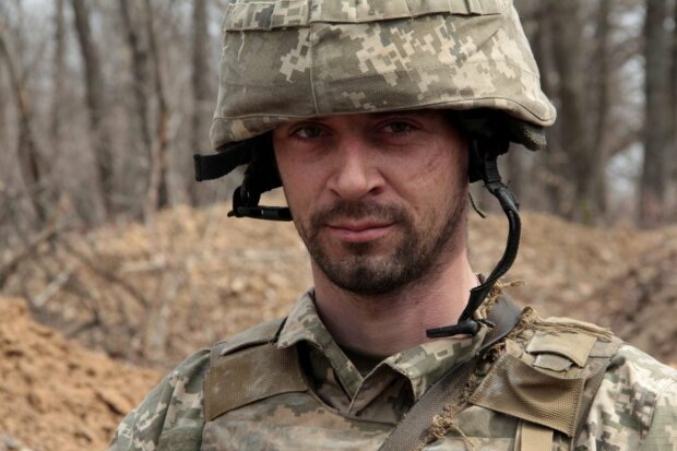 Мужній українець "оселився" на Донбасі 7 років тому і всміхнувся рідним: "Допоки війна..."