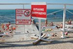 Оккупанты массово закрывают пляжи в Крыму: людей не пускают к воде, что происходит
