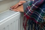 Запорожці оголосили війну холодним батареям, опалення немає досі: "Спасибі меру Буряку"