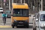 Громадський транспорт, кадр з відео