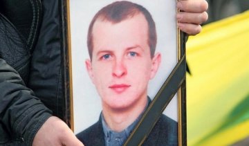 Екс-командира "Беркута" заочно засудили за вбивство (відео)