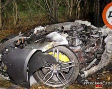 В аварії кузов Ferrari розірвало на частини, загинуло двое (фото)