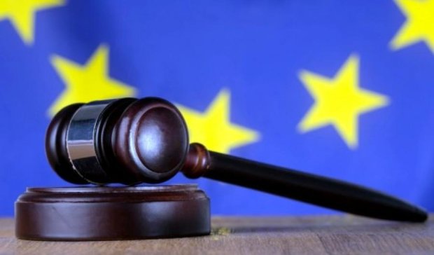 Украина выплатит юридические расходы Януковича в суде ЕС