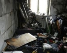 В Херсоне 5-летняя девочка вернулась в горящий дом за котятами
