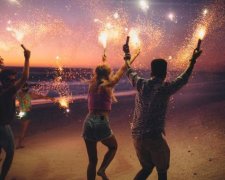 Міжнародний день друзів 2018: найкращі поздоровлення у віршах, смс і картинках