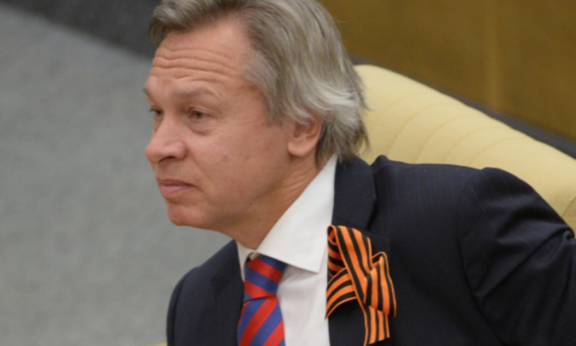 Кремлівський підспівувач зганьбився, намагаючись пожартувати над Порошенком