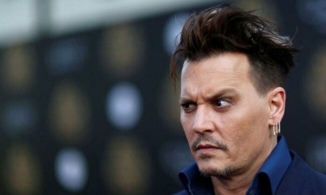 П'яний Депп побив менеджера на знімальному майданчику