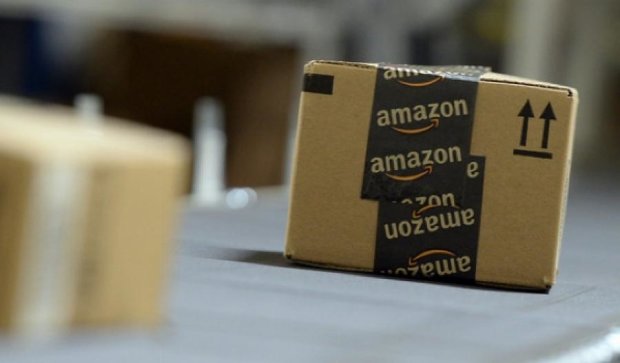 Amazon принимает на работу 100 тысяч человек