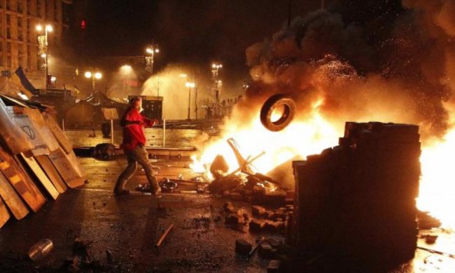 Колишнім керівникам міліціонерів оголосили підозру у штурмі Майдану
