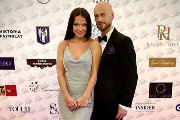 Влад Яма вместе с женой и сыном "сбежали" из Киева, оседлав собак: "Перезагрузка"