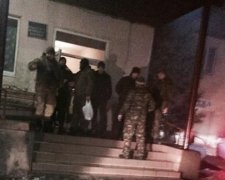 З'явилось відео бійки на Драгобраті і стрілянини на АЗС (відео)