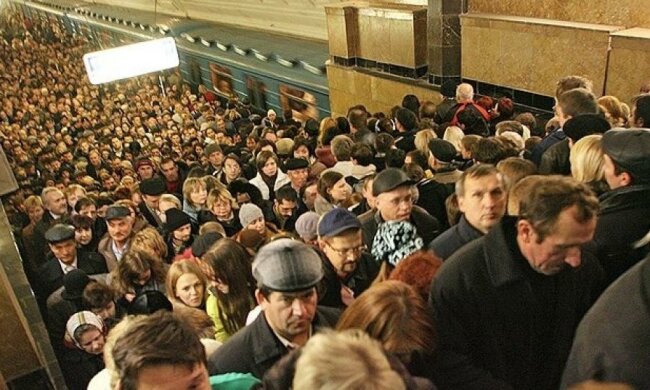 Пожежа паралізувала роботу московського метро
