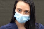 Медсестра знепритомніла після уколу від covid-19: лікарі кажуть - не від вакцини