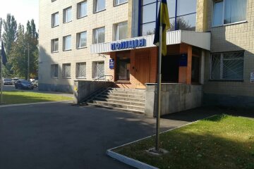 На Закарпатті заробітчанин вночі накинувся на стареньку з ножем - "Мало заробив"