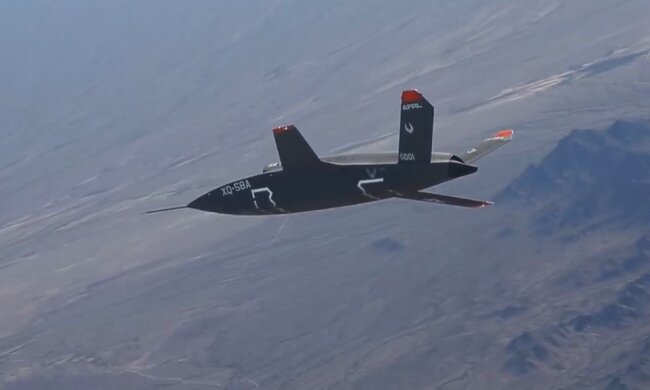Беспилотник XQ-58A Valkyrie. Фото скриншот с видео