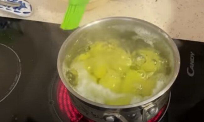 Найправильніший рецепт приготування молодої картоплі від зірки "МастерШеф" Олі Мартиновської: пальчики оближеш