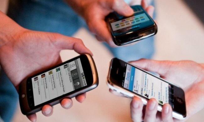 Українці з червня зможуть зберігати номер при зміні мобільного оператора