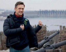 Готовий до бою: з'явились нові фото відомого російського актора в зоні АТО