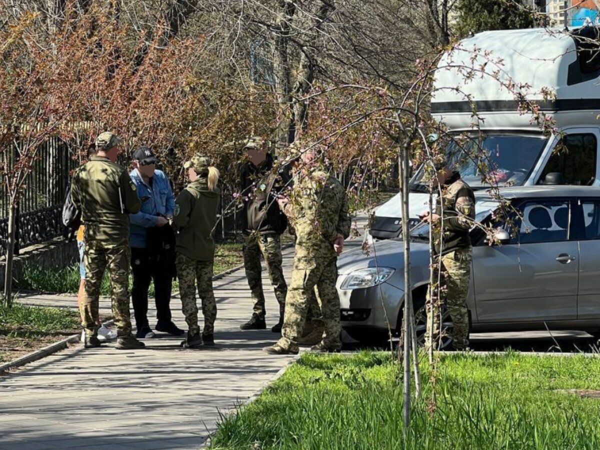 В Украине легковые авто ТЦК берут на учет: что грозит владельцам - ЗНАЙ ЮА