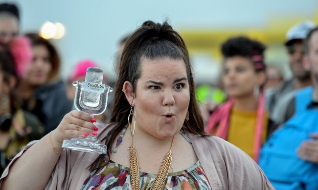 Переможниця Євробачення-2018 показала яскравий кліп, знятий у Києві