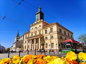 Український прапор знято з мерії Любліна