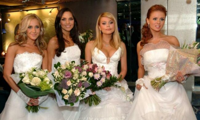 Популярная певица 90-х впервые показала малыша