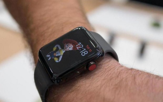 Apple Watch 4: в мережі показали головні зміни розумного годинника