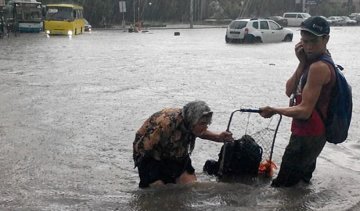 У Сімферополі  потоп