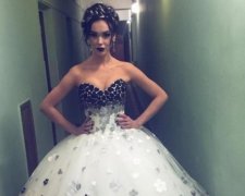 Мария Яремчук спела в платье весом 20 кг