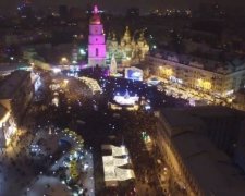 Новий рік на Софійській площі з висоти пташиного польоту (відео)