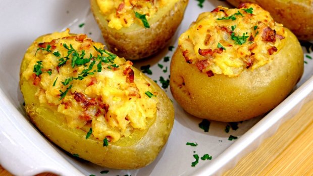 великдень 2019: чудовий рецепт фаршированої картоплі в духовці