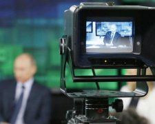 РосЗМІ кинули українську журналістку на гроші та вкрали сюжет