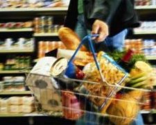 "Продукты дорожают из-за отсутствия ценового контроля и инфляцию"