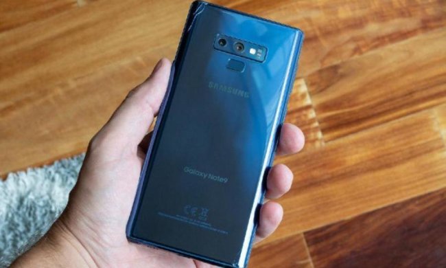 Шалено дорогий Galaxy Note 9 почав розсипатися на очах
