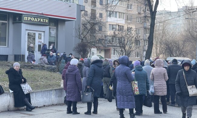 пенсіонери \ фото Знай.UA