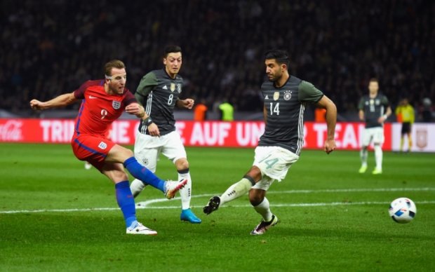 Німеччина - Англія: Прогноз і ставки букмекерів на матч