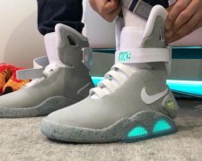 Той самий кросівок Nike з "Назад в майбутнє" продають за космічну суму