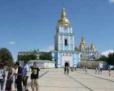 Чорнобиль, Лавра і чарівні жінки: Київ увійшов в топ найпопулярніших міст світу