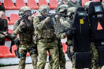 Росгвардия с авторитетами: в Москве спецназ открыл стрельбу, защищая уголовников