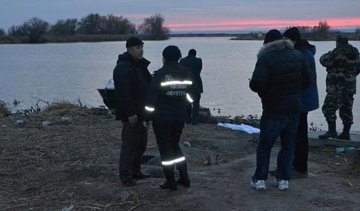 Тіло загиблого від зіткнення двох суден виловили під Одесою (фото) 