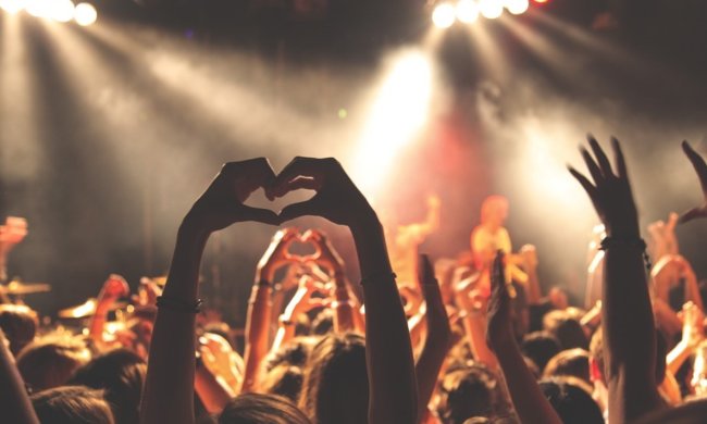 Кумира миллионов упекли в психбольницу: это конец