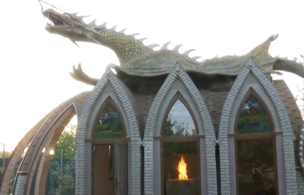 Дача с драконом, фото: кадр из видео
