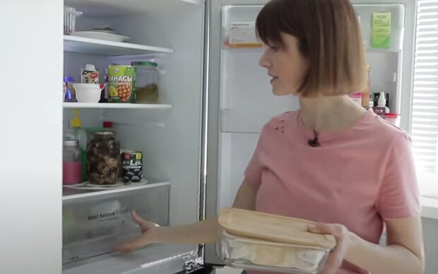Продукты в холодильнике. Фото: скрин youtube