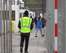 Прием беженцев в Германии. Фото: скрин youtube