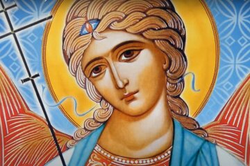 Янгол, фото з вільних джерел