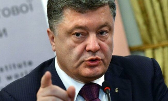 Порошенко назвав єдину умову, за якої на Донбасі проведуть вибори