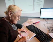 Звичайна піраміда: українцям зізналися, що не так з пенсіями