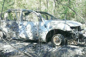 Машину силовиків в зоні АТО розстріляли за контрабанду (фото)