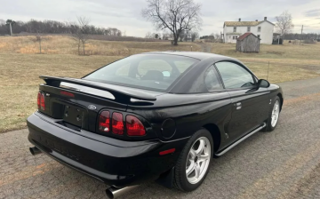 Ford Mustang SVT Cobra, фото: Carscoops